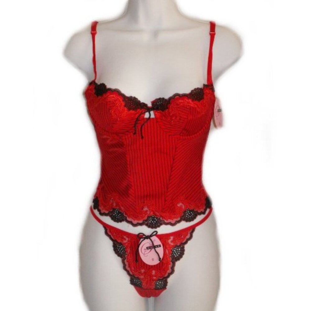 Suave Red Black Lace Trimmed Corset Set - NEW